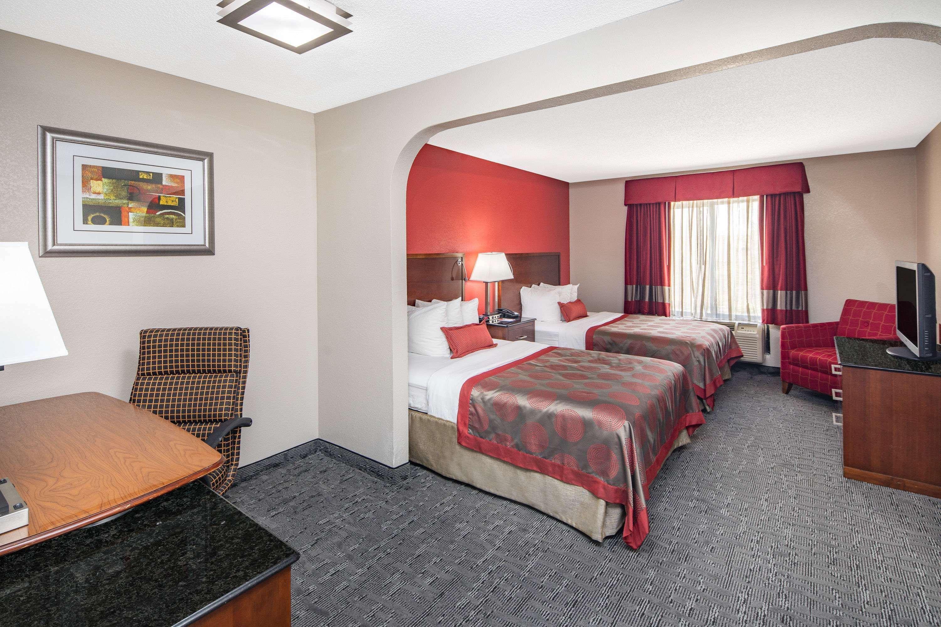 รามาดา บาย วินด์แฮม อัลฟาเรตตา Hotel อัลฟาเรททา ภายนอก รูปภาพ