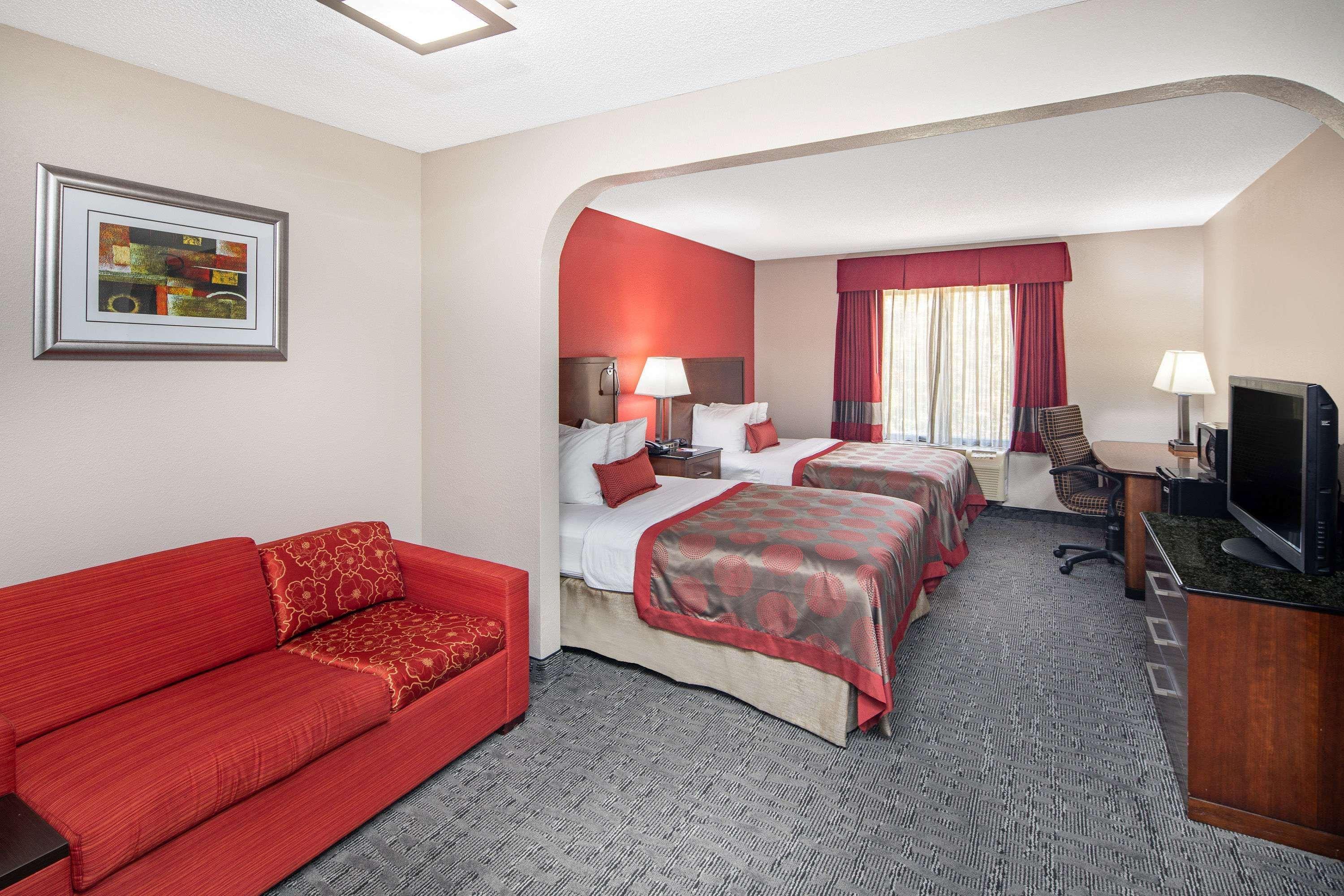 รามาดา บาย วินด์แฮม อัลฟาเรตตา Hotel อัลฟาเรททา ภายนอก รูปภาพ