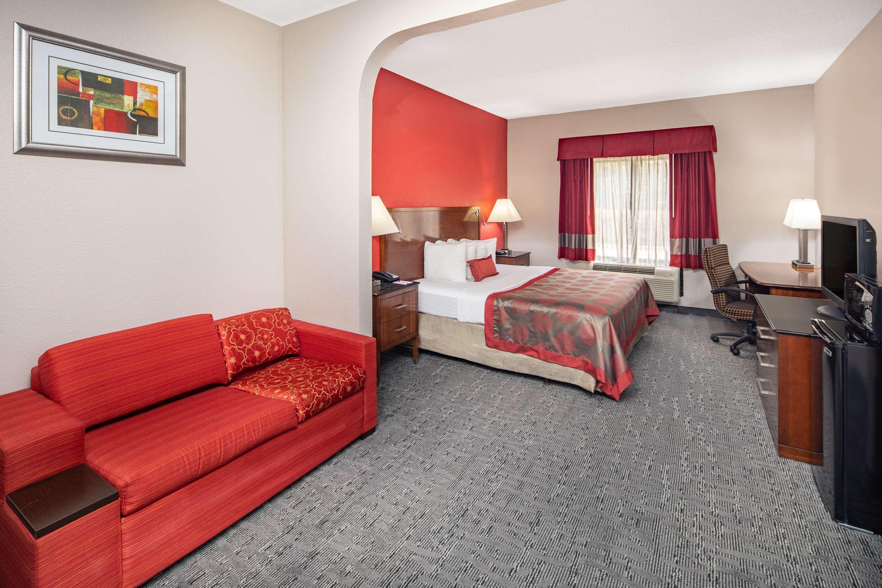 รามาดา บาย วินด์แฮม อัลฟาเรตตา Hotel อัลฟาเรททา ภายนอก รูปภาพ